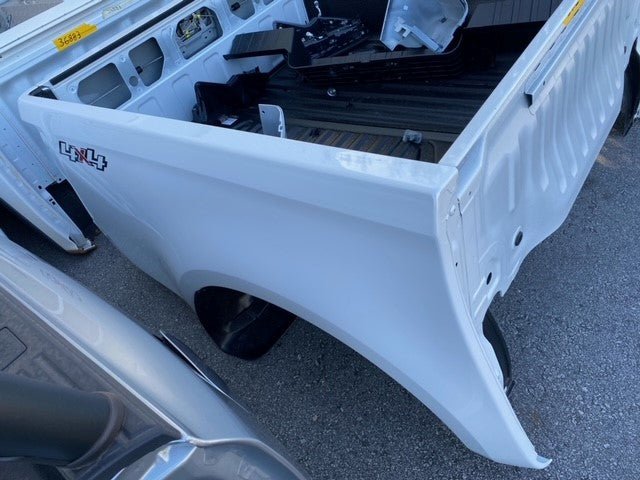 Second Hand Isuzu D'Max Well Body 2023 - Dual Cab - White - TL Spares