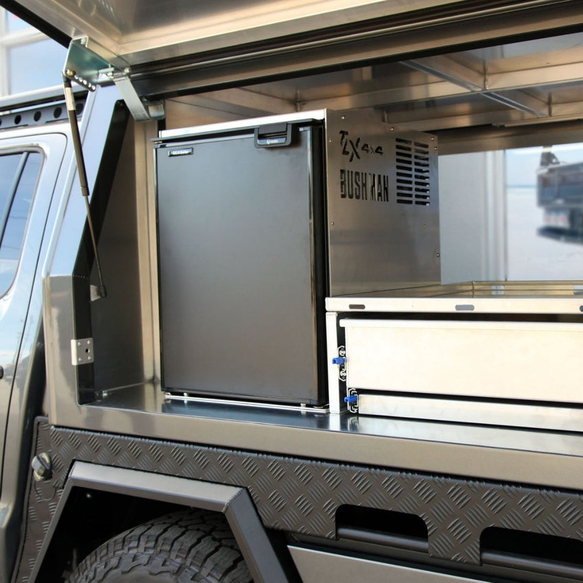 TLX 4X4 Bushman Fridge Box: DC65-X - TL Spares