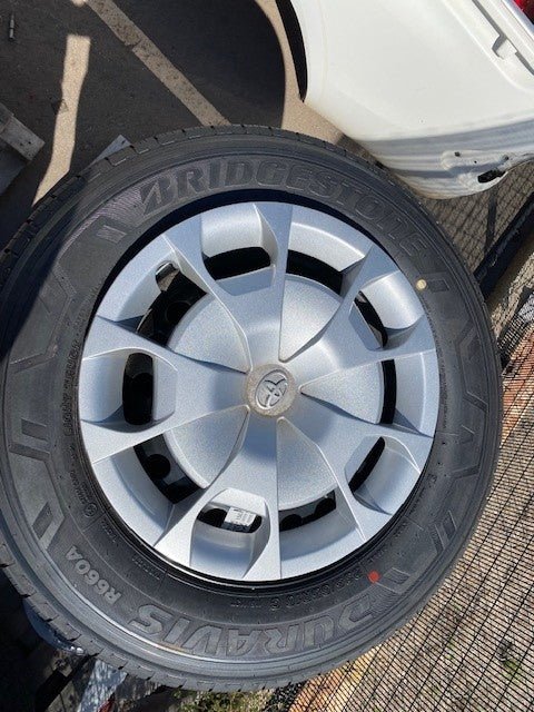 Toyota Hiace Wheel Set - Set of 5 - Includes Spare - Bridgestone Duravis R660A Tyres - TL Spares